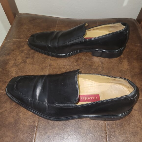 Shoes - Picture 2 of 5